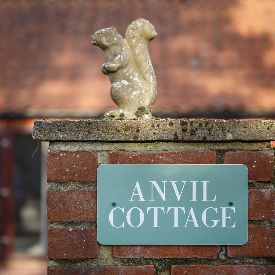 Anvil & Stable Cottages Felbrigg エクステリア 写真